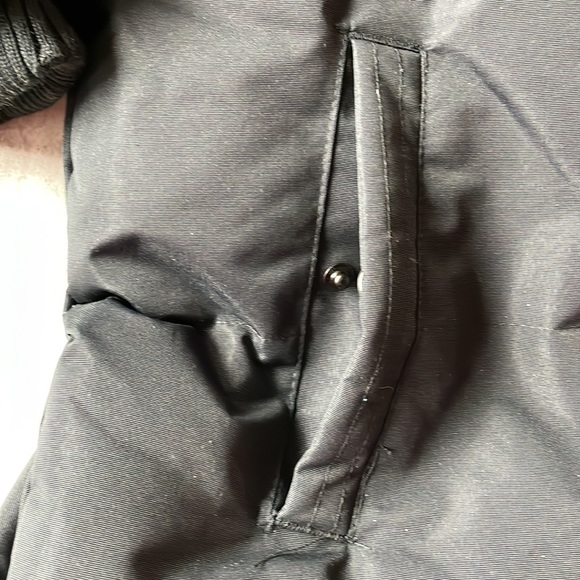 Ecko Unlimited Black & Camo Hooded Heavy Puffer Zip Up Jacket - Picture 5 of 13